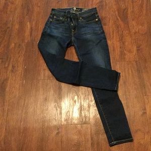 7 For all Mankind Jeans size 25 Gwenevere Cropped